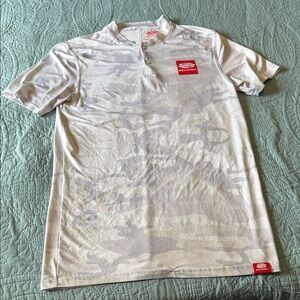 Selkirt Pickleball Men's Camouflage Performance Henley Shirt Size XS
